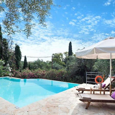 Villa Lofos คัสซิโอปี ภายนอก รูปภาพ