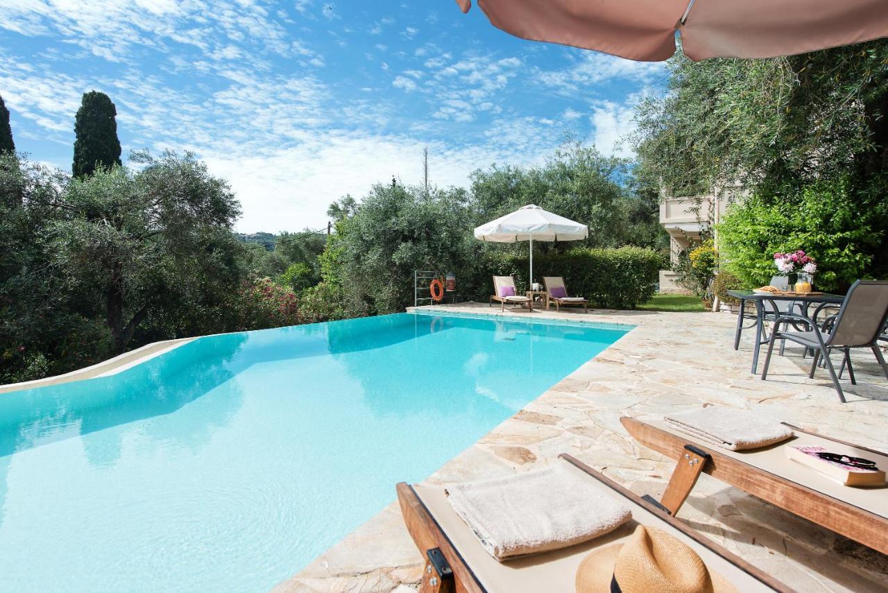 Villa Lofos คัสซิโอปี ภายนอก รูปภาพ